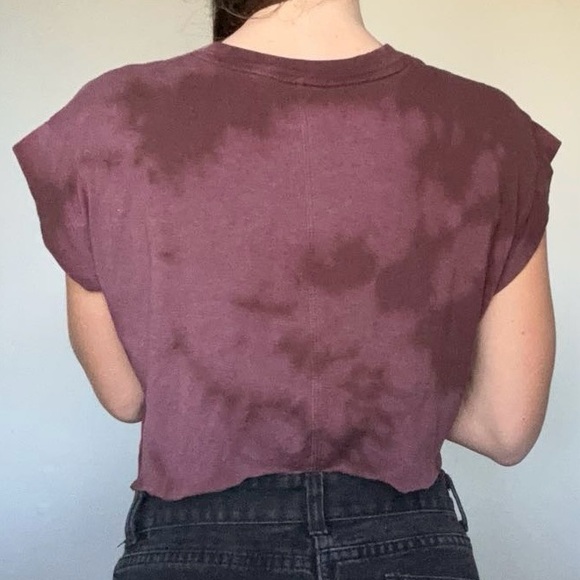 Burgundy Fairy Top with Wooden Beads and Golden Rings - Picture 4 of 8